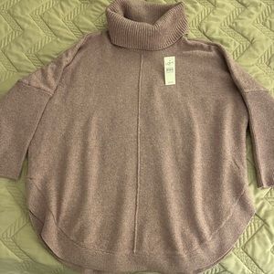 LOFT Women's Purple/Pink Turtleneck Sweater